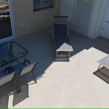 Casa Perlamare Holiday home *